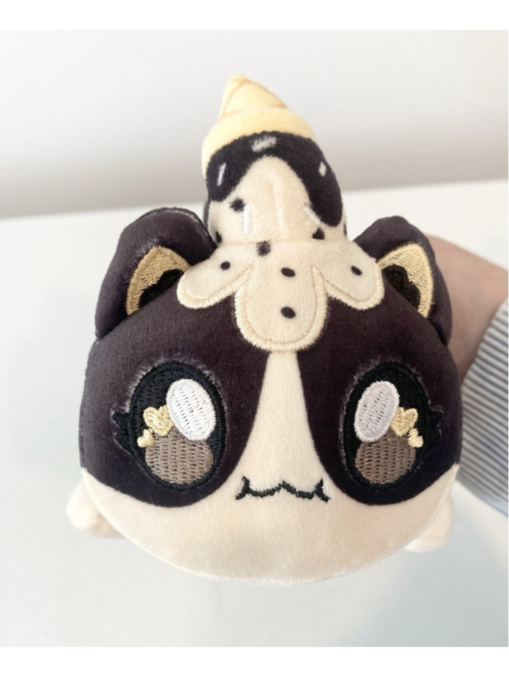 Aphmau MeeMeows Cookies & Cream Ice Cream Cat Plush 6” Limited Edition